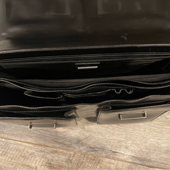Gianfranco Ferre Black Leather Briefcase - Picture 2 of 3